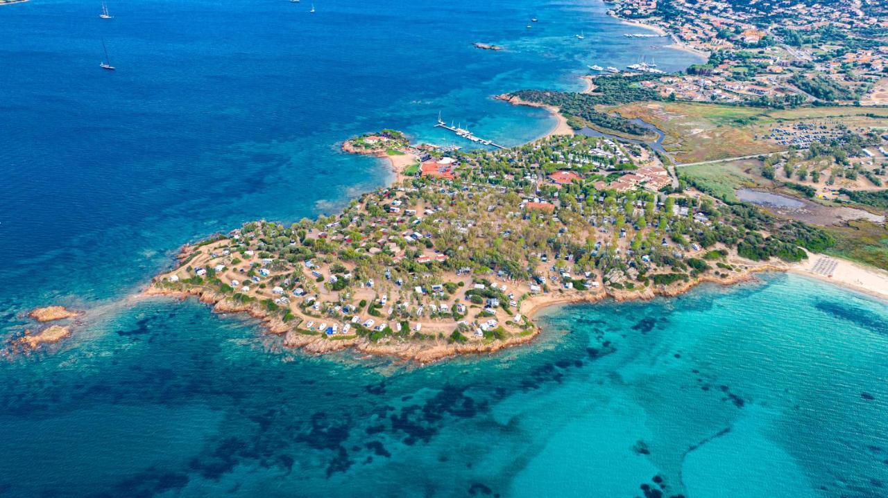 Centro Vacanze Isuledda Cannigione Exterior foto